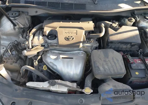 2015 Toyota Camry Se z USA, uszkodzony, nr VIN 4T1BF1FK1FU963556